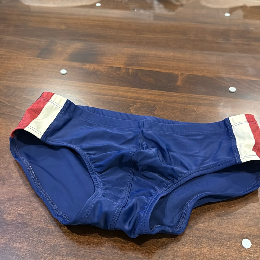 New Vuthy Sim Swim Brief Medium